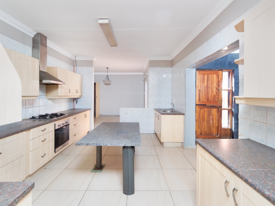 4 Bedroom Property for Sale in Ifafi North West